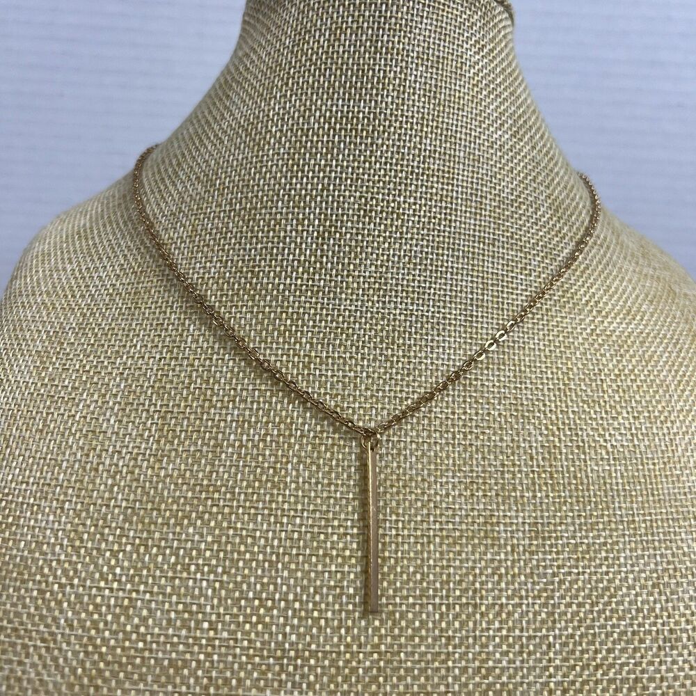 Gold Tone Cable Chain Bar Pendant Fashion Necklace light weight